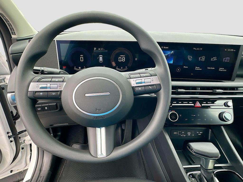 new 2025 Hyundai Tucson car, priced at $33,405