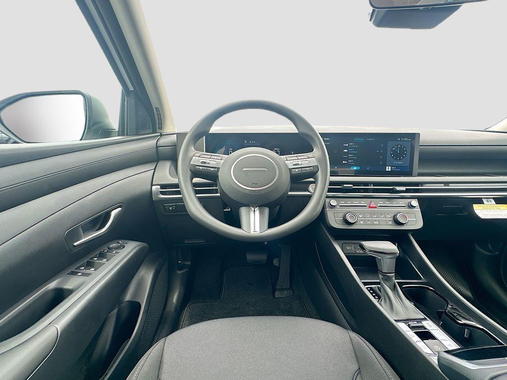 new 2025 Hyundai Tucson car, priced at $31,415