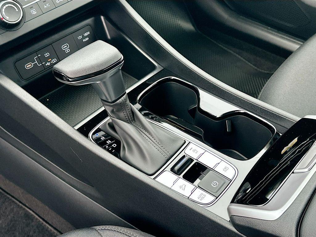 new 2025 Hyundai Tucson car, priced at $31,415