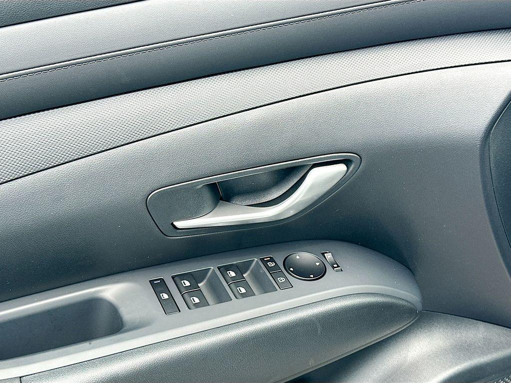 new 2025 Hyundai Tucson car, priced at $31,415