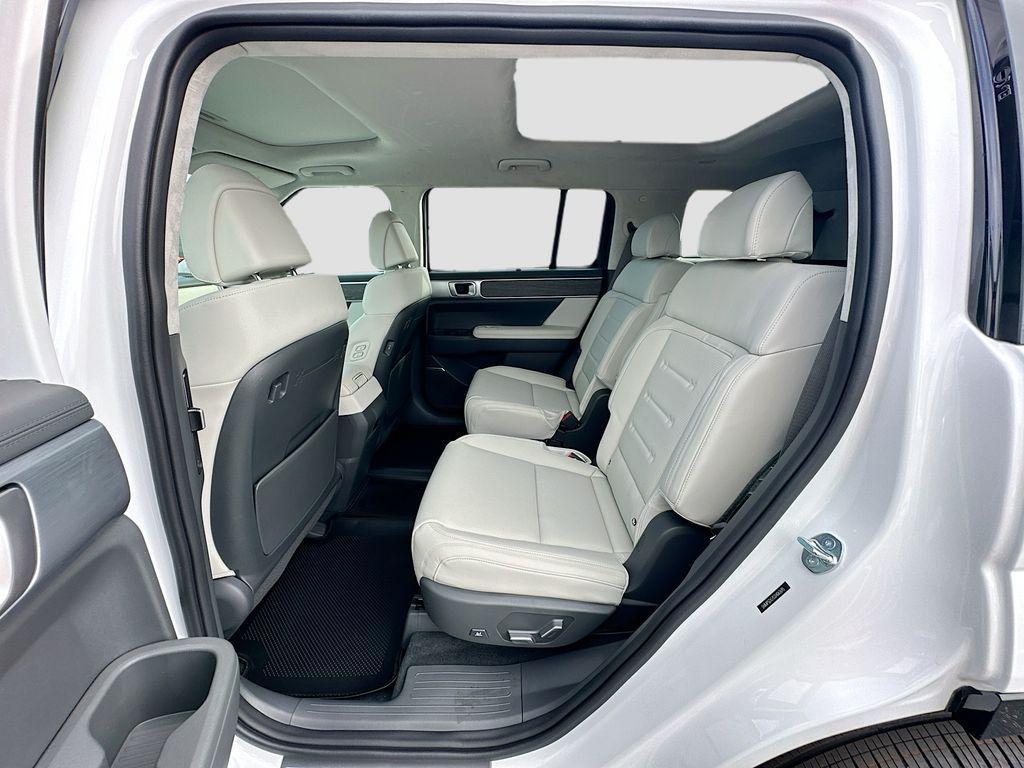 new 2025 Hyundai SANTA FE HEV car, priced at $52,480