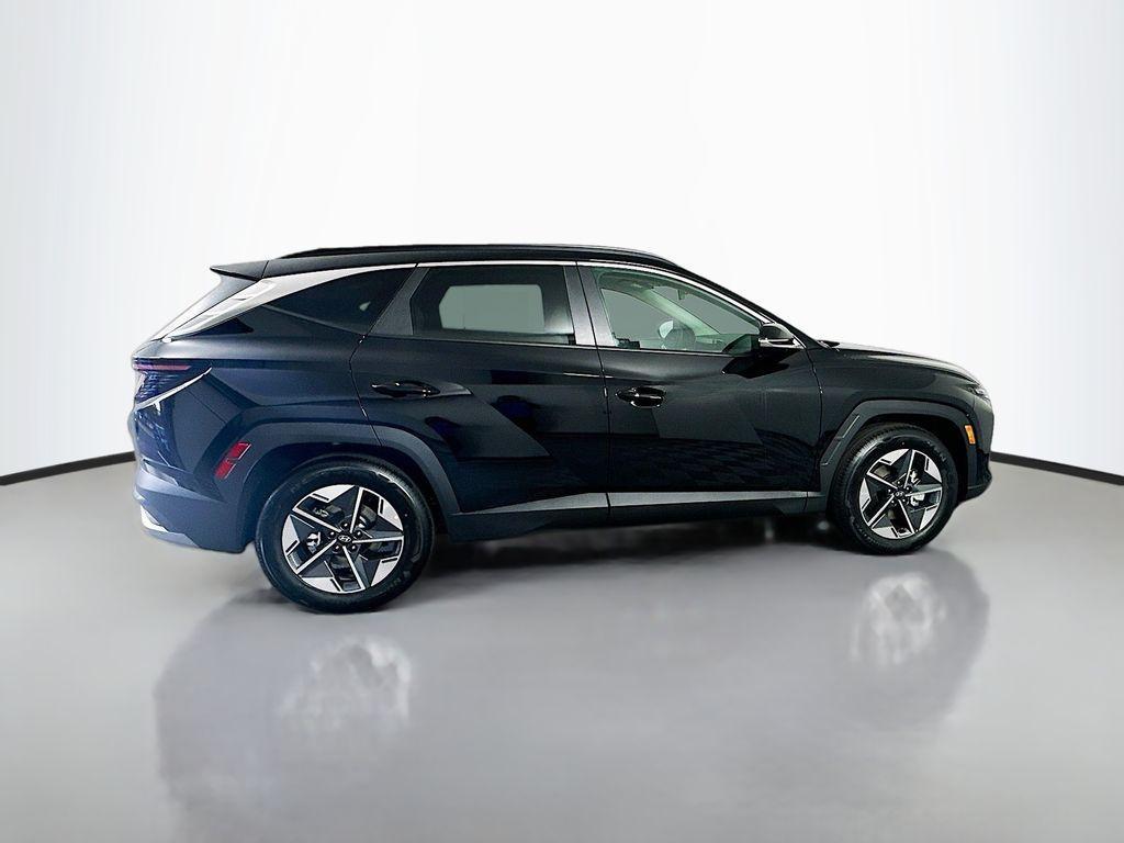 new 2025 Hyundai Tucson car, priced at $34,970