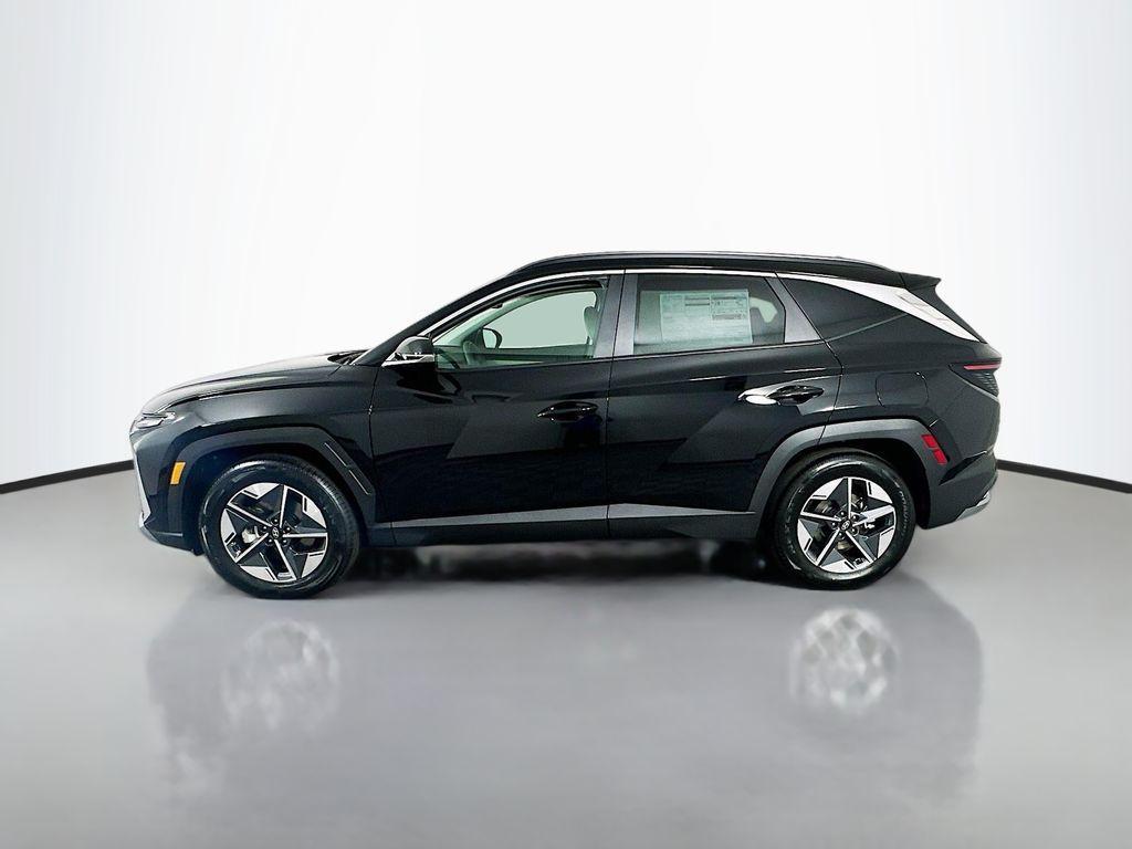 new 2025 Hyundai Tucson car, priced at $34,970