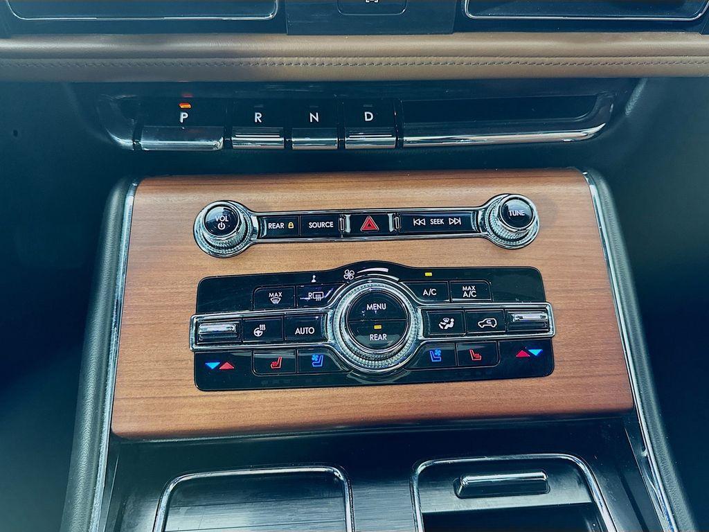 used 2021 Lincoln Aviator car, priced at $38,831