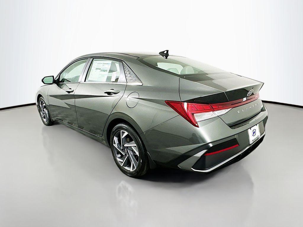 new 2025 Hyundai Elantra car, priced at $28,630