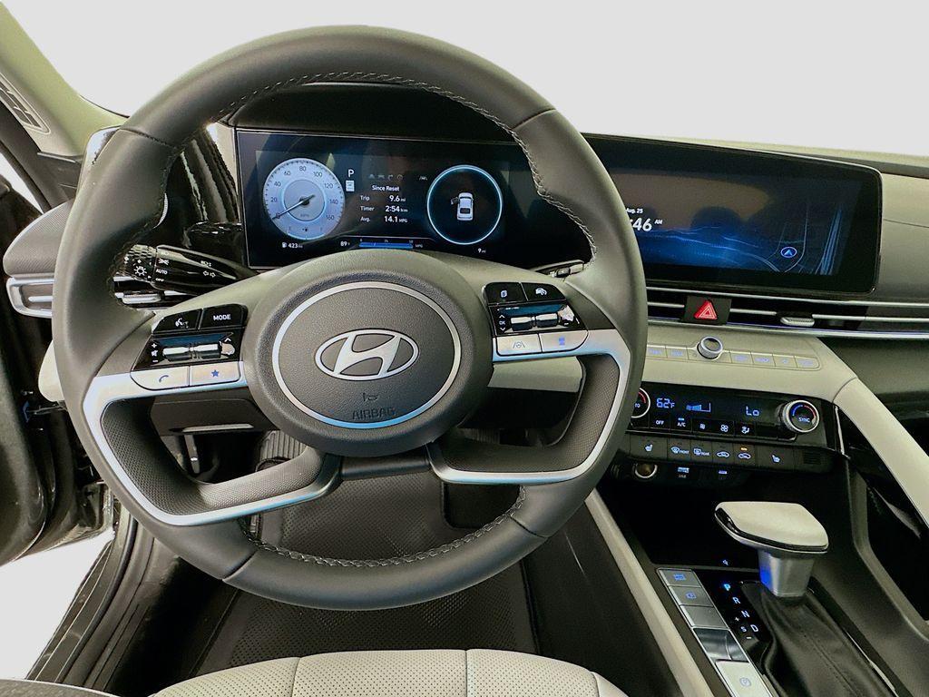 new 2025 Hyundai Elantra car, priced at $28,630