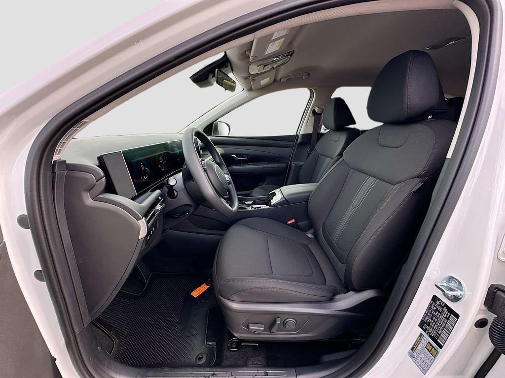 new 2025 Hyundai Tucson car, priced at $33,350