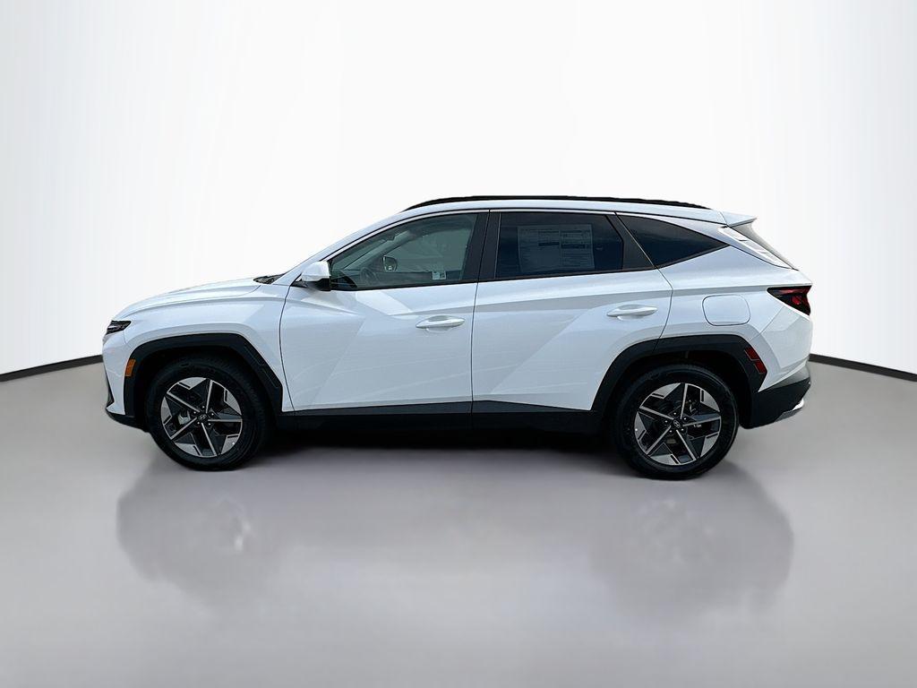 new 2025 Hyundai Tucson car, priced at $33,350