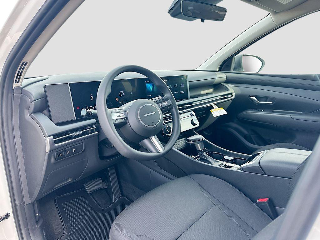 new 2025 Hyundai Tucson car, priced at $33,350