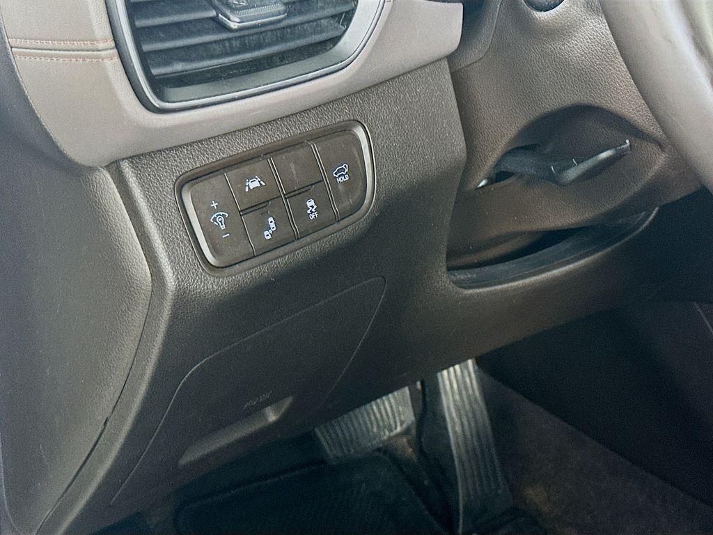 used 2019 Hyundai Santa Fe car, priced at $18,750