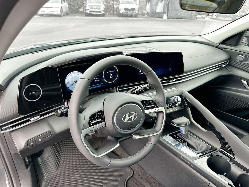 new 2025 Hyundai Elantra car, priced at $27,460