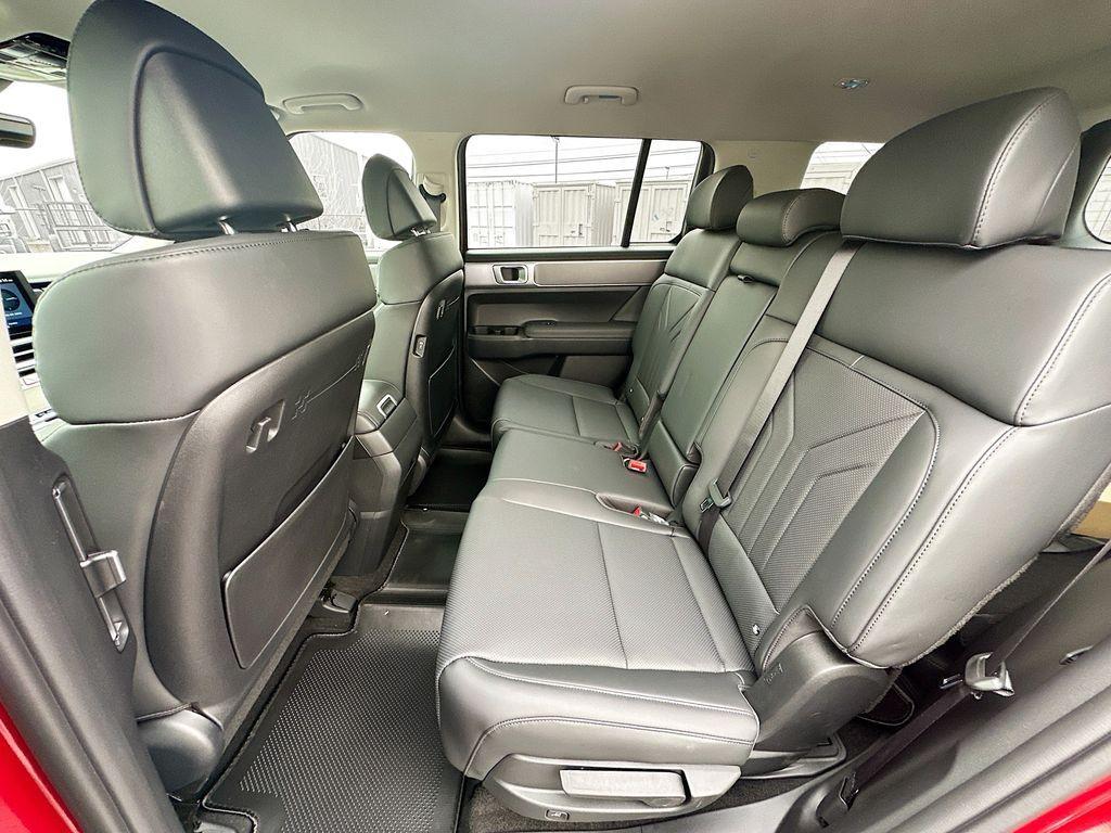 new 2025 Hyundai Santa Fe car, priced at $39,514
