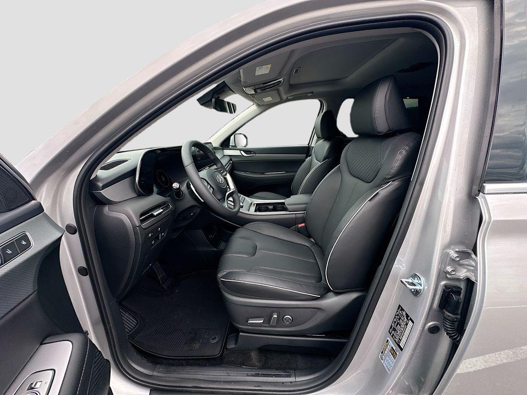 new 2025 Hyundai Palisade car, priced at $46,700