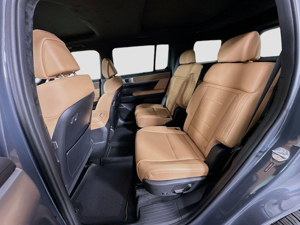 new 2026 Hyundai SANTA FE HEV car, priced at $52,775