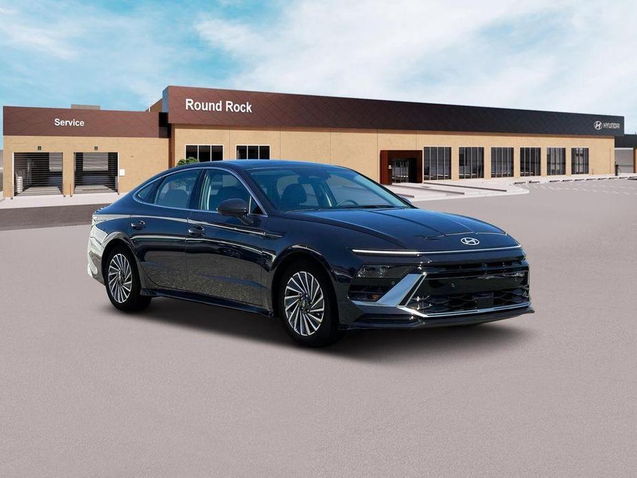 new 2025 Hyundai Sonata Hybrid car, priced at $39,090