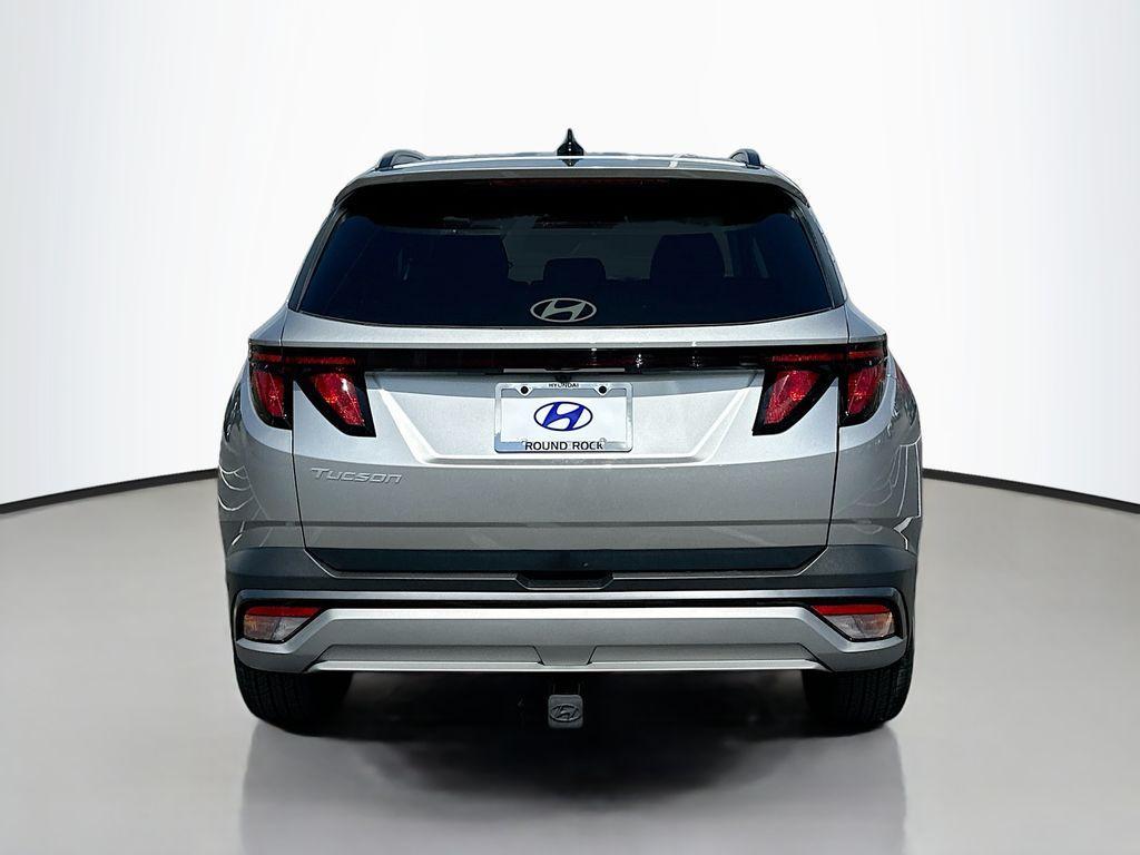 new 2025 Hyundai Tucson car, priced at $32,042