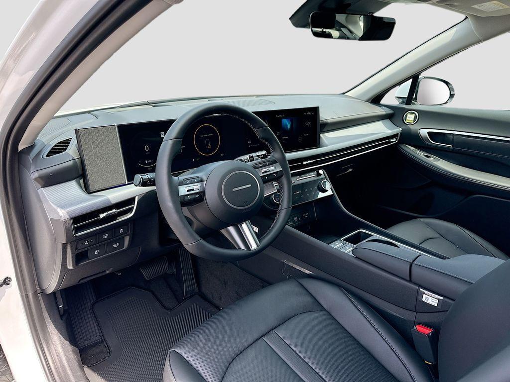 new 2025 Hyundai Sonata Hybrid car, priced at $39,960