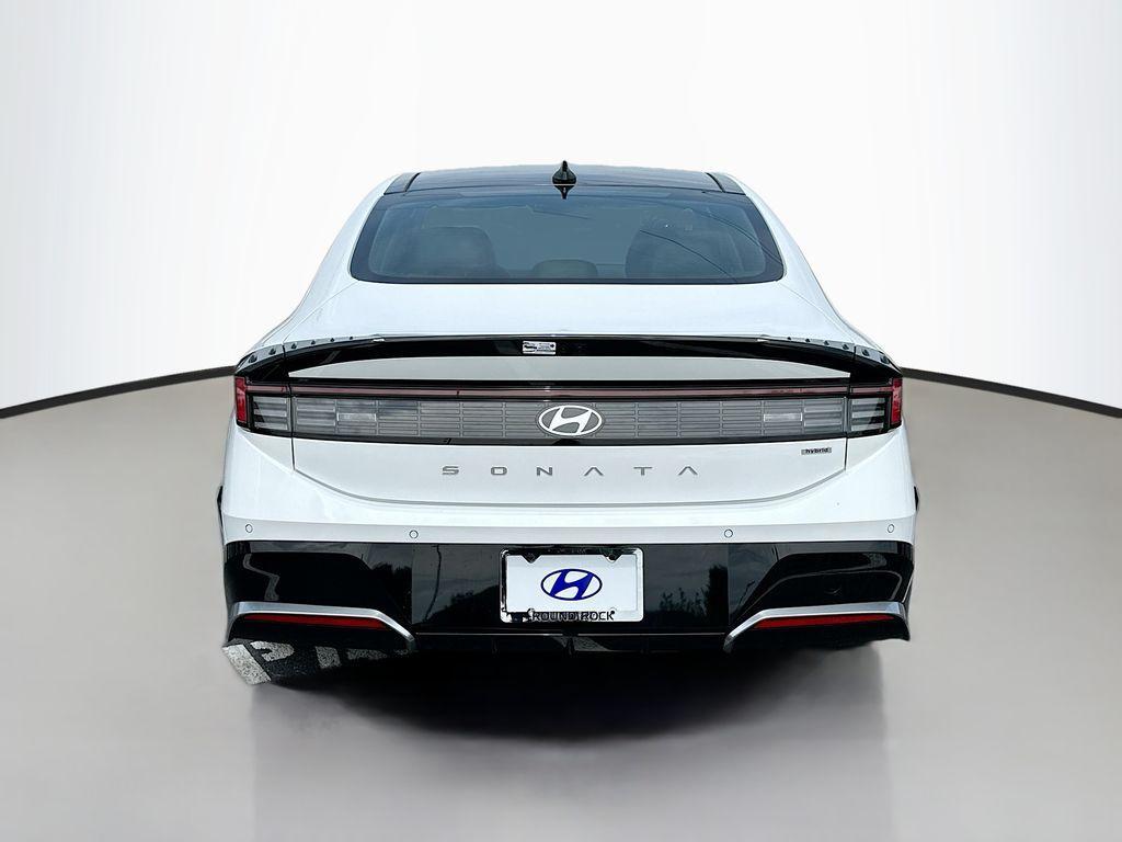 new 2025 Hyundai Sonata Hybrid car, priced at $39,960