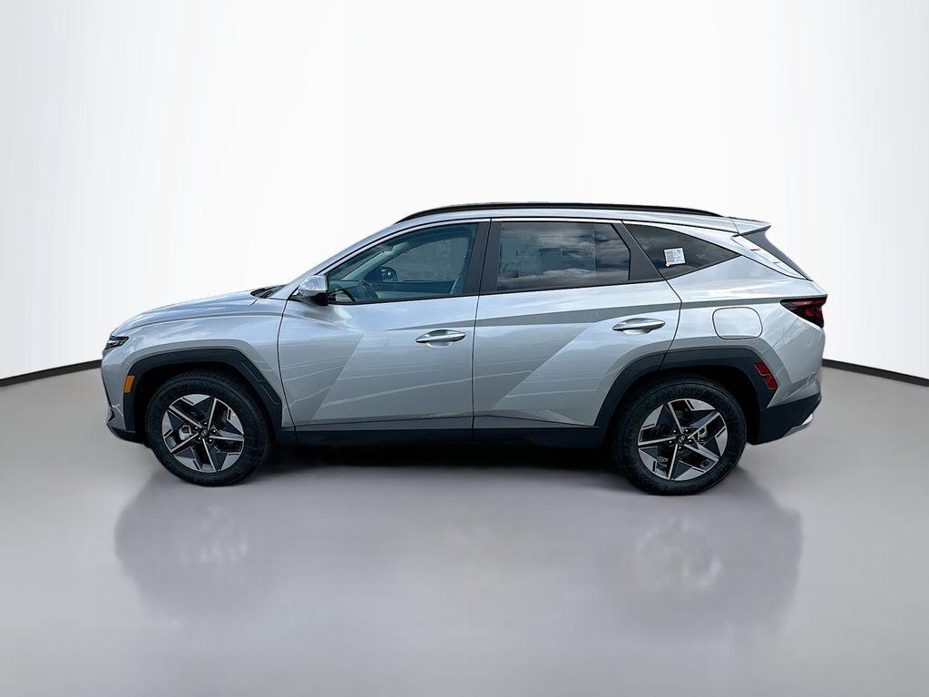 new 2025 Hyundai Tucson car, priced at $32,905