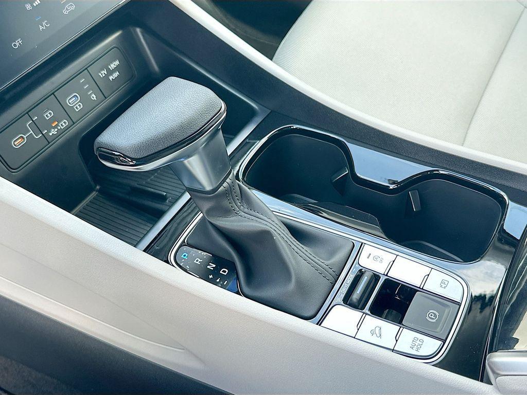 new 2025 Hyundai Tucson car, priced at $32,905