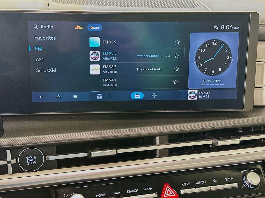 used 2024 Hyundai Santa Fe car, priced at $28,999