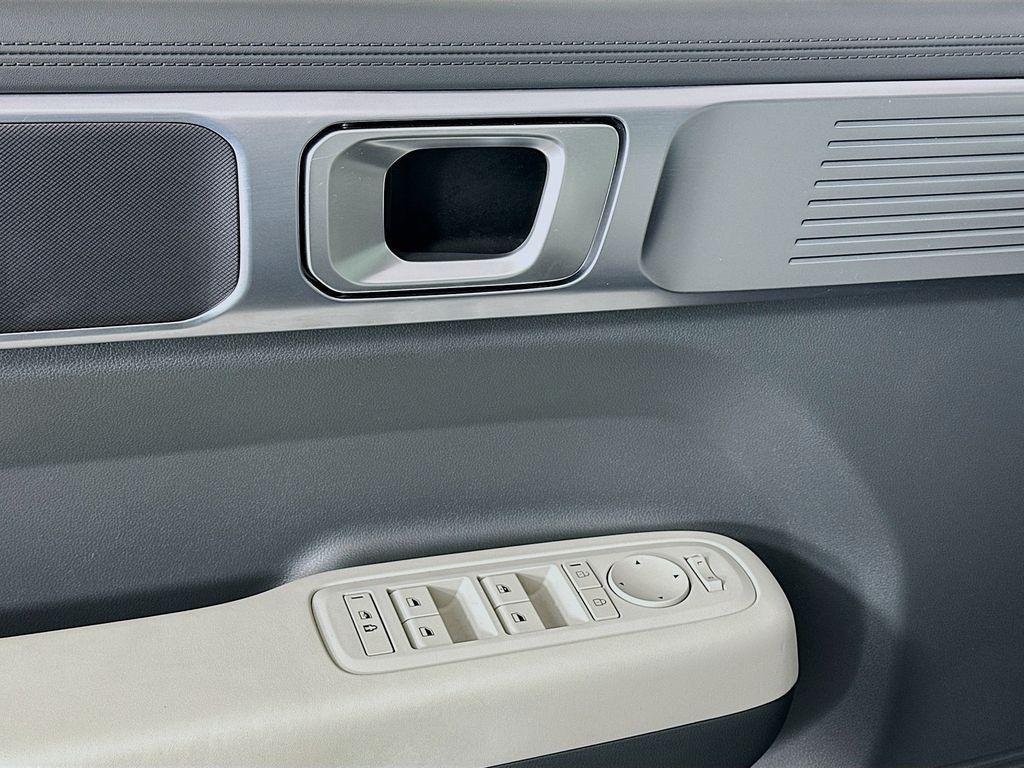used 2024 Hyundai Santa Fe car, priced at $28,999