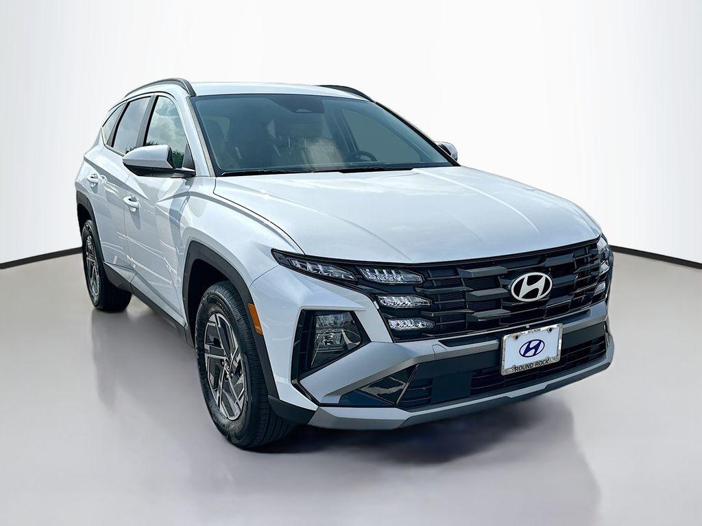 new 2025 Hyundai TUCSON Hybrid car, priced at $35,975