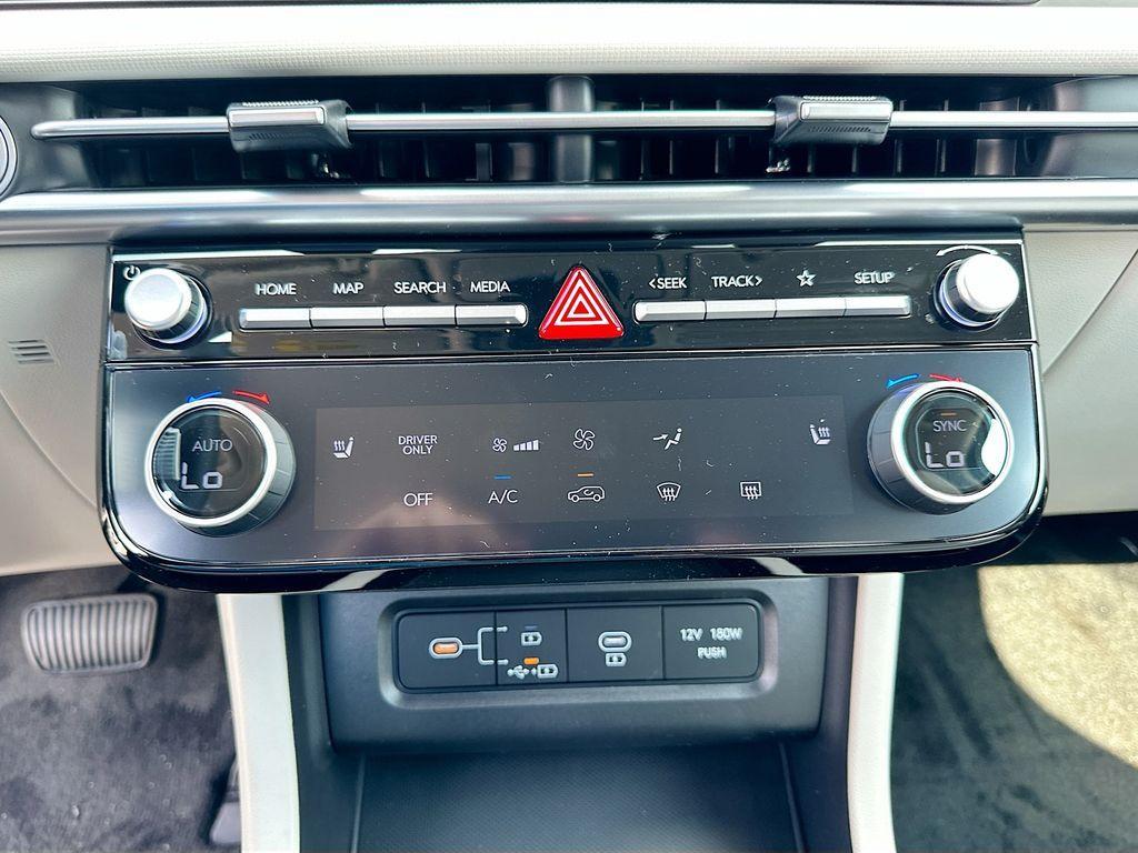 new 2025 Hyundai TUCSON Hybrid car, priced at $35,975