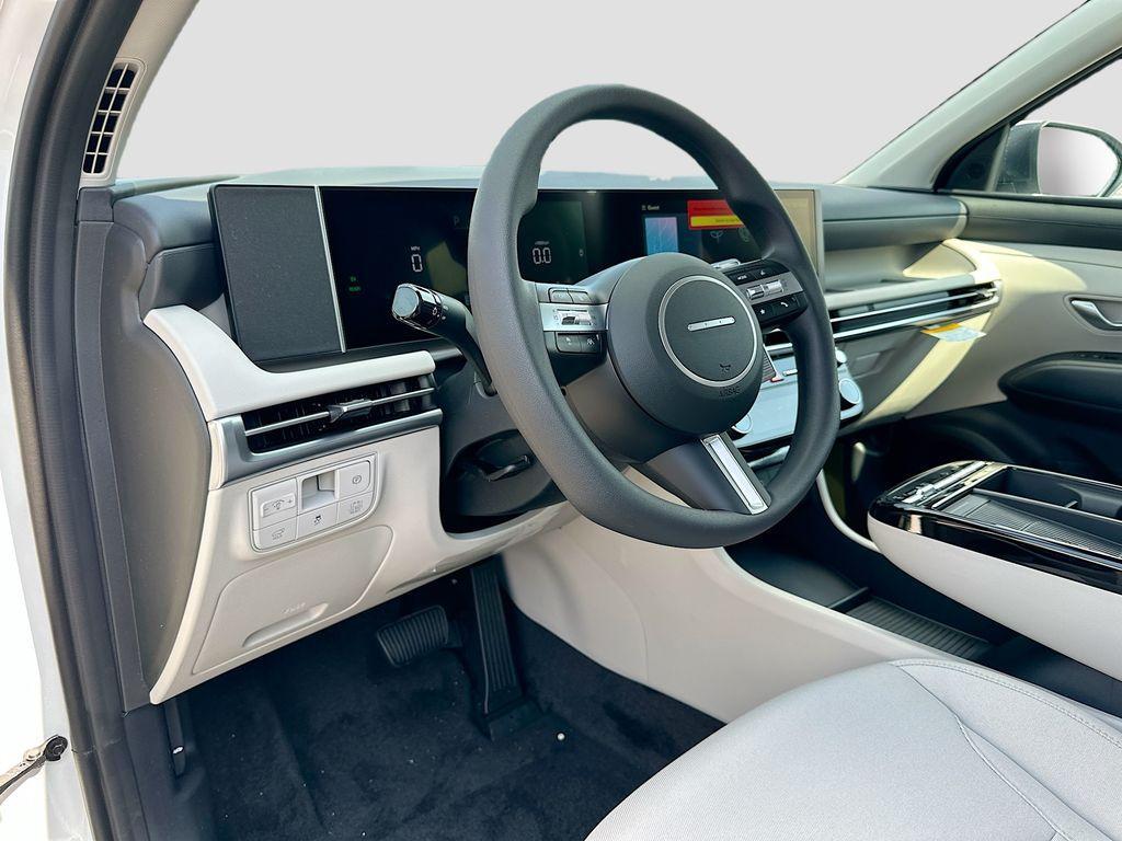 new 2025 Hyundai TUCSON Hybrid car, priced at $35,975