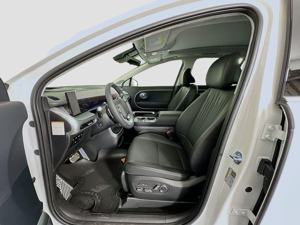 new 2026 Hyundai IONIQ 9 car, priced at $77,935