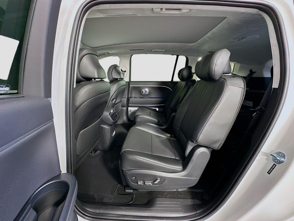 new 2026 Hyundai IONIQ 9 car, priced at $77,935