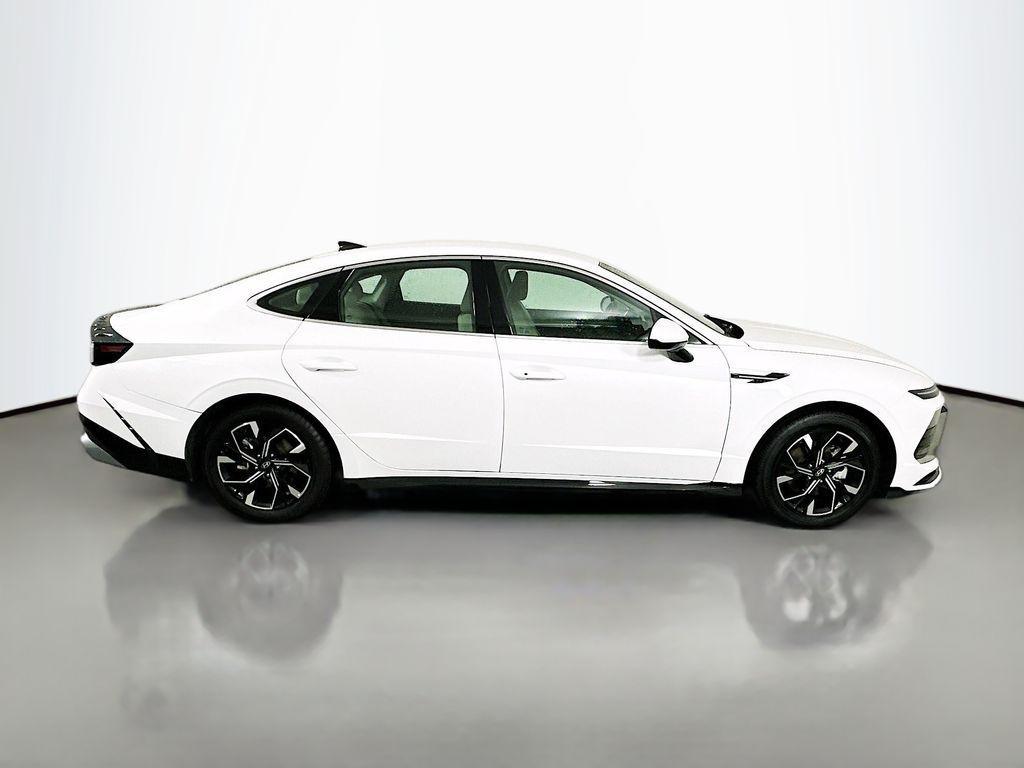 used 2024 Hyundai Sonata car, priced at $20,485