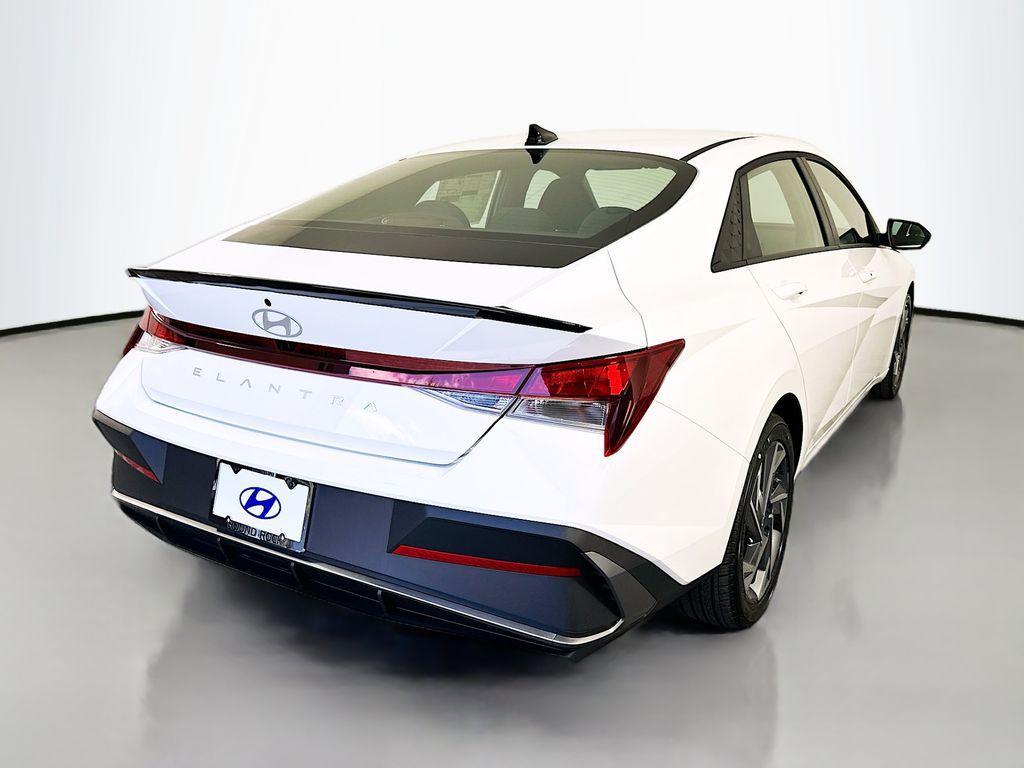 new 2025 Hyundai Elantra car, priced at $25,635