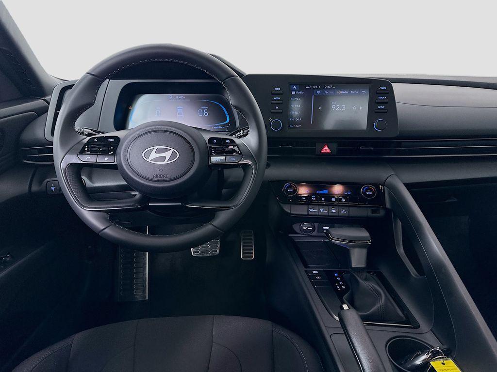 new 2025 Hyundai Elantra car, priced at $25,635