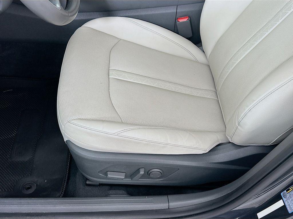 used 2022 Hyundai Sonata car, priced at $23,334
