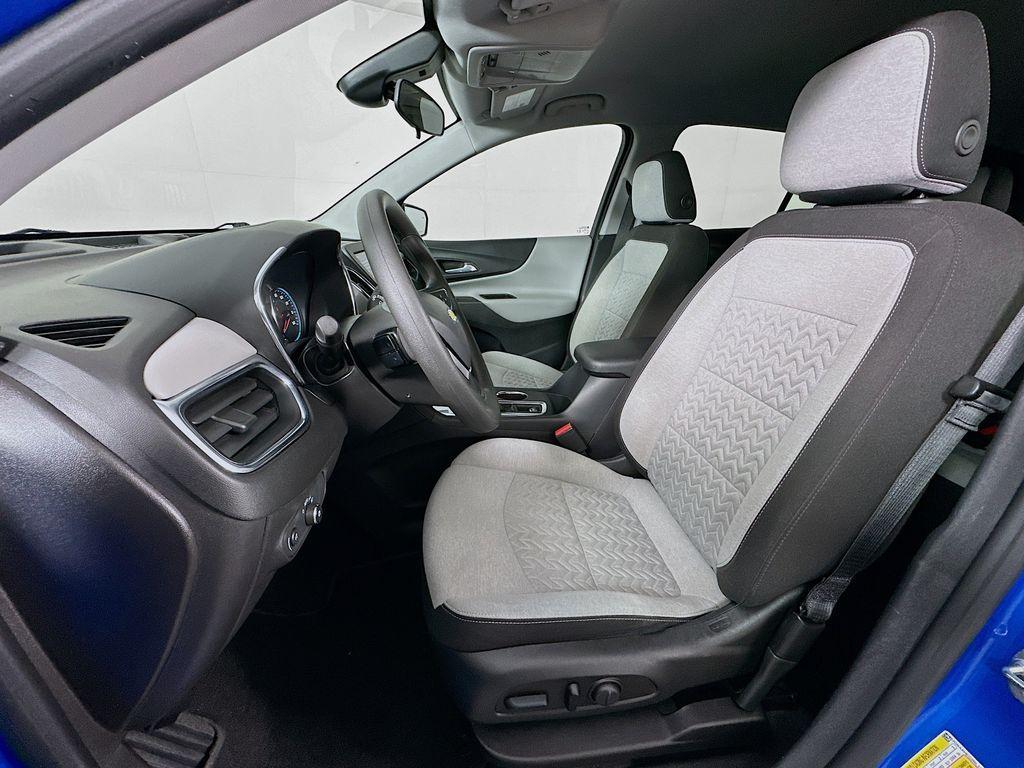 used 2024 Chevrolet Equinox car, priced at $19,000