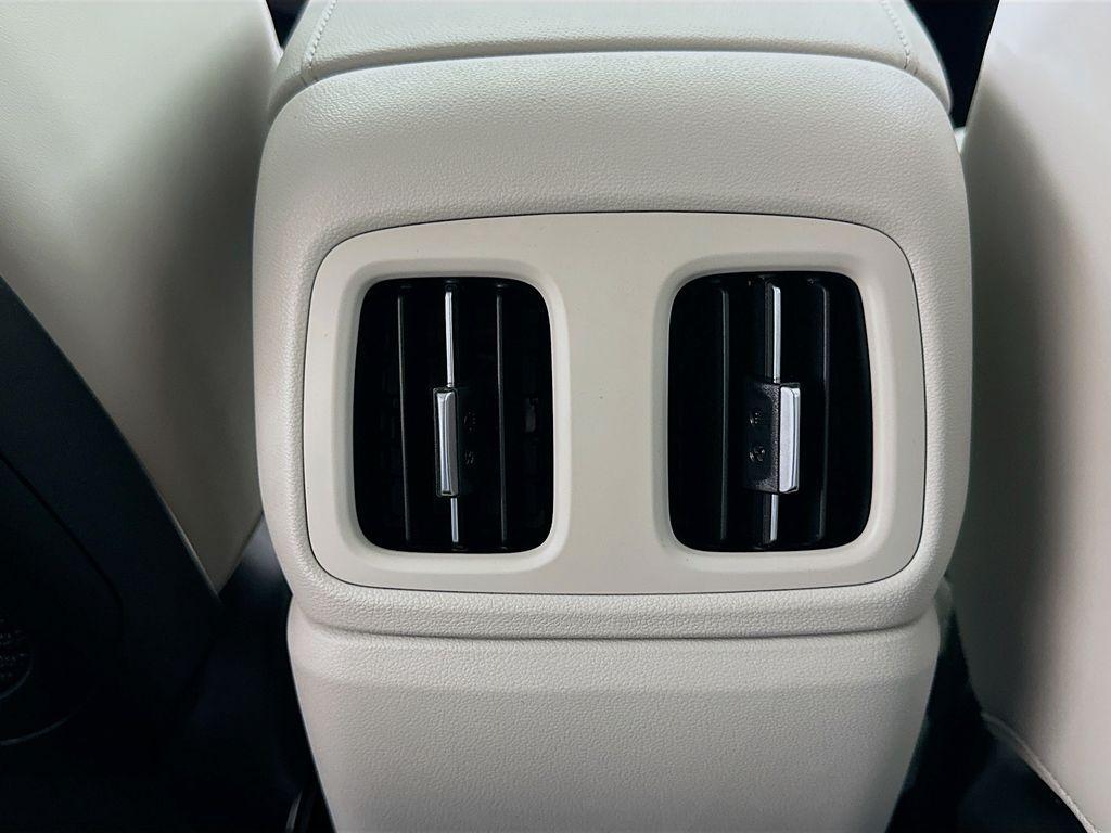 new 2025 Hyundai TUCSON Hybrid car, priced at $38,280