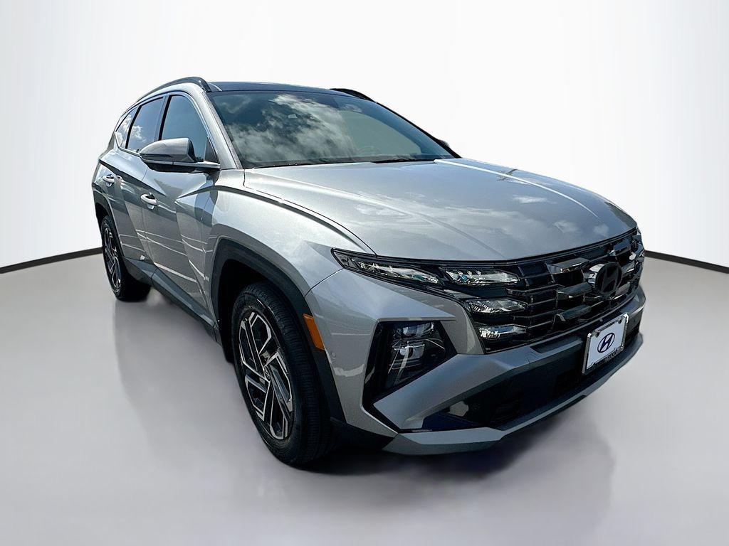 new 2025 Hyundai TUCSON Hybrid car, priced at $43,420