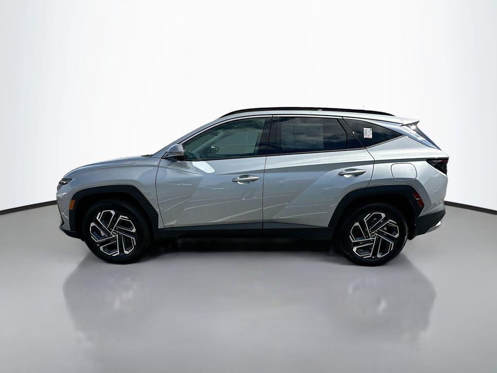 new 2025 Hyundai TUCSON Hybrid car, priced at $43,420