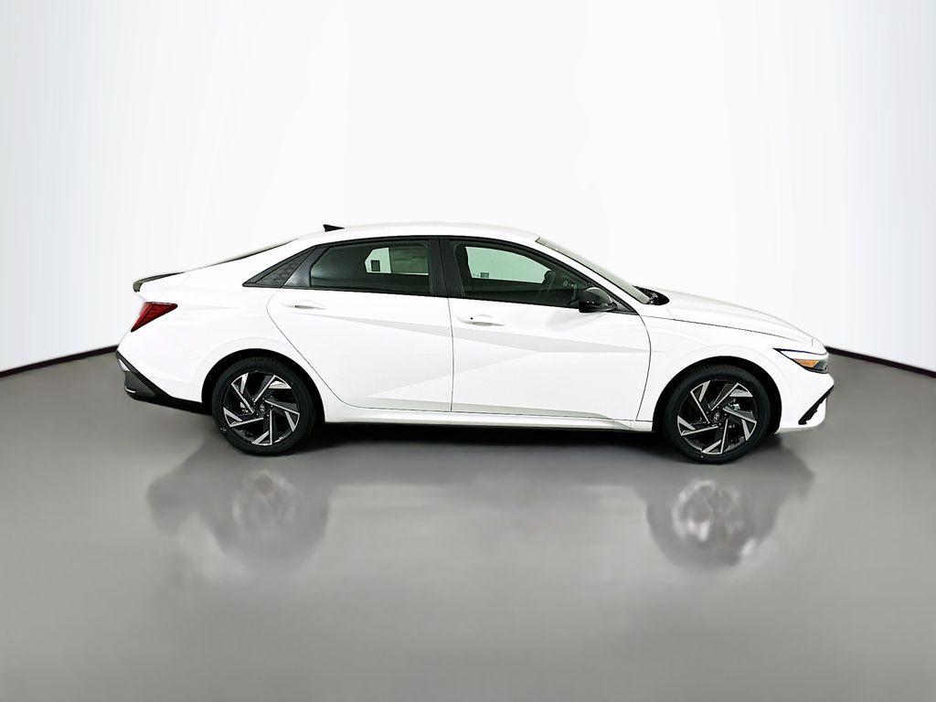 new 2025 Hyundai ELANTRA HEV car, priced at $29,710