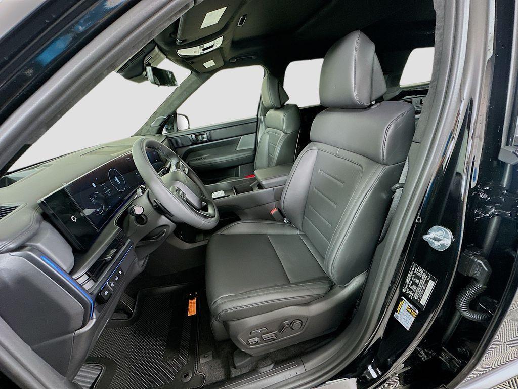 new 2026 Hyundai SANTA FE HEV car, priced at $52,595