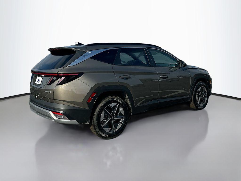 new 2025 Hyundai TUCSON Hybrid car, priced at $38,540