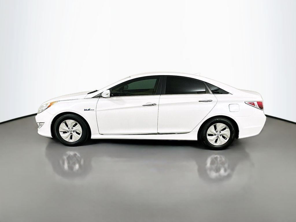 used 2015 Hyundai Sonata Hybrid car, priced at $9,999