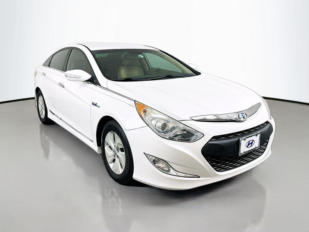 used 2015 Hyundai Sonata Hybrid car, priced at $9,999