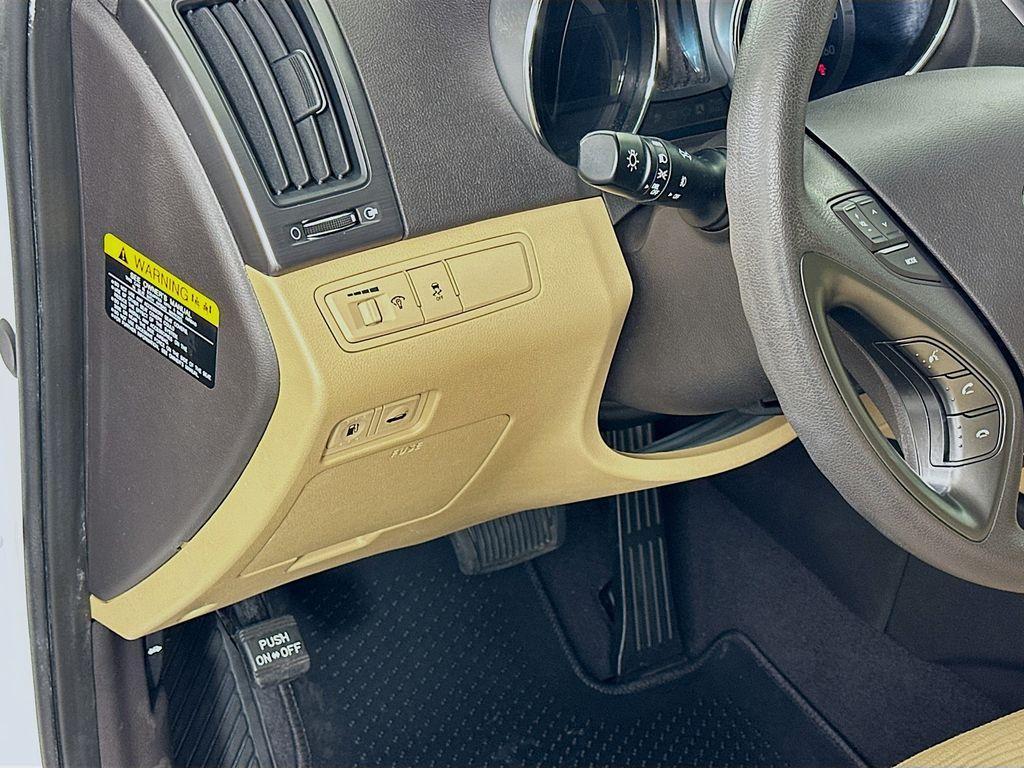 used 2015 Hyundai Sonata Hybrid car, priced at $9,999