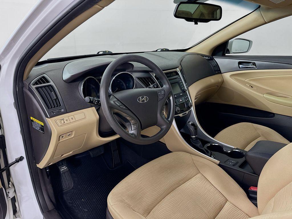 used 2015 Hyundai Sonata Hybrid car, priced at $9,999