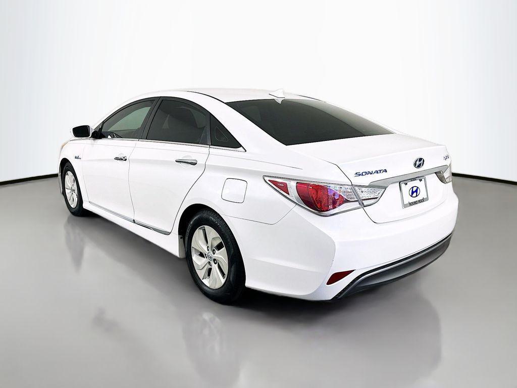 used 2015 Hyundai Sonata Hybrid car, priced at $9,999