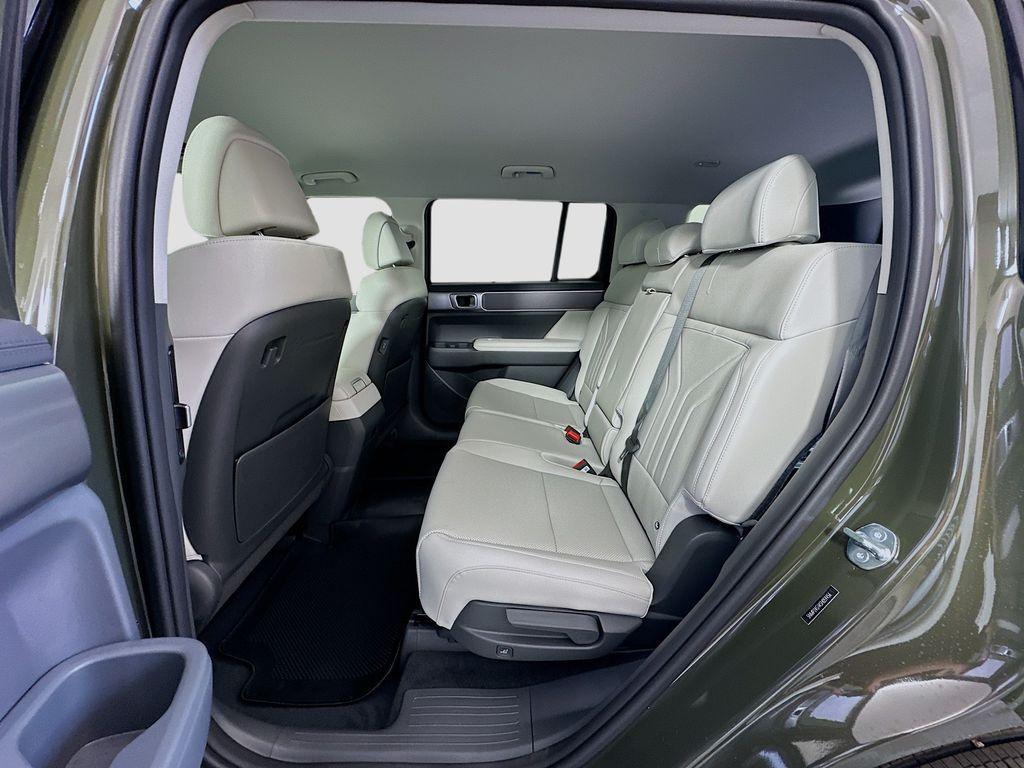 new 2025 Hyundai SANTA FE HEV car, priced at $40,199