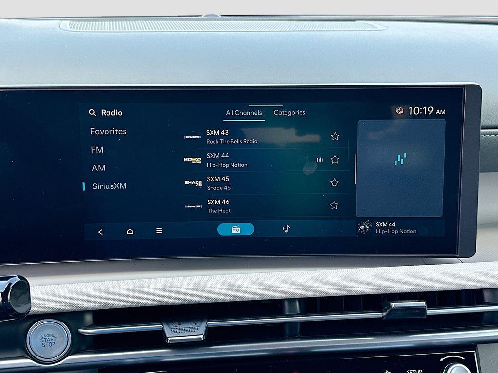 new 2025 Hyundai TUCSON Hybrid car, priced at $43,850
