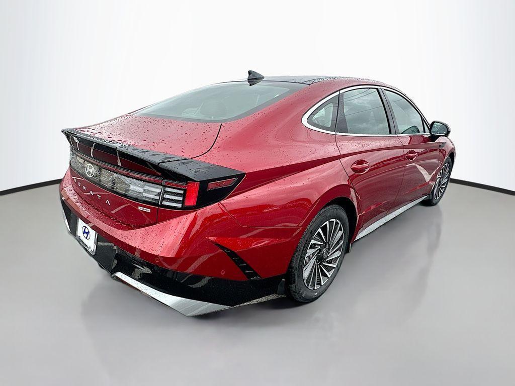 new 2025 Hyundai Sonata Hybrid car, priced at $39,990